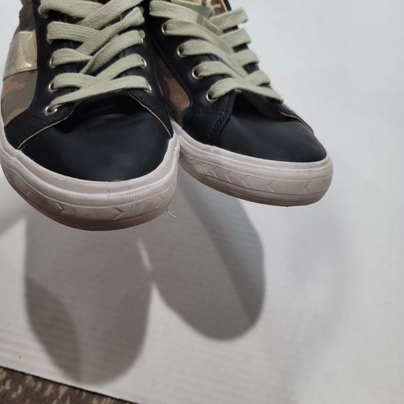 Vintage Havana Property Sneakers - Picture 13 of 15